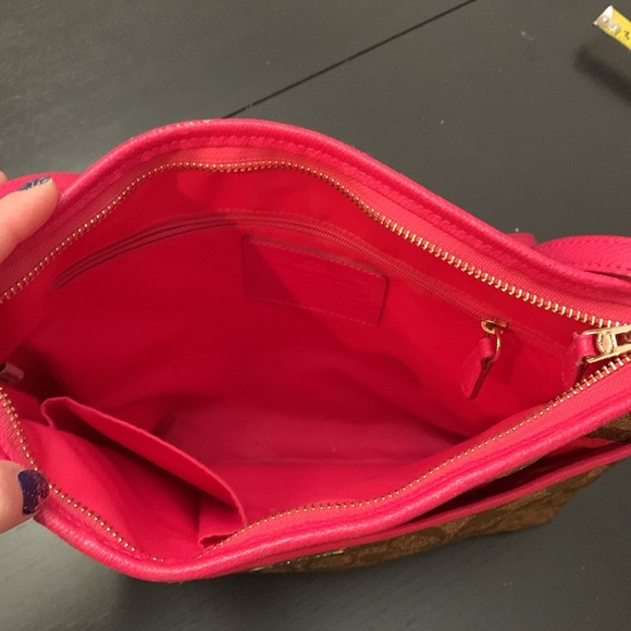 Coach F34938 signature file crossbody brown/khaki/pink and gold metal - Picture 4 of 9